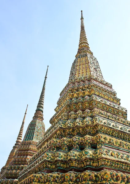 Antigo Pagode ou Chedi no Templo Wat Pho, Tailândia — Fotografia de Stock