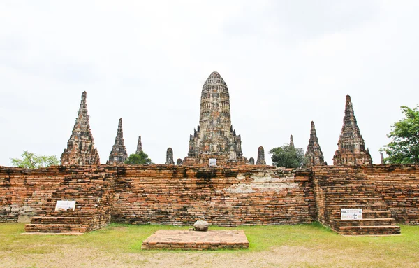 Chrám Wat chaiwatthanaram. Ayutthaya historický park, Thajsko. — Stock fotografie