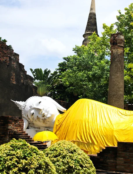 Wat yai chaimongkhon, ayutthaya, thailand — Stockfoto