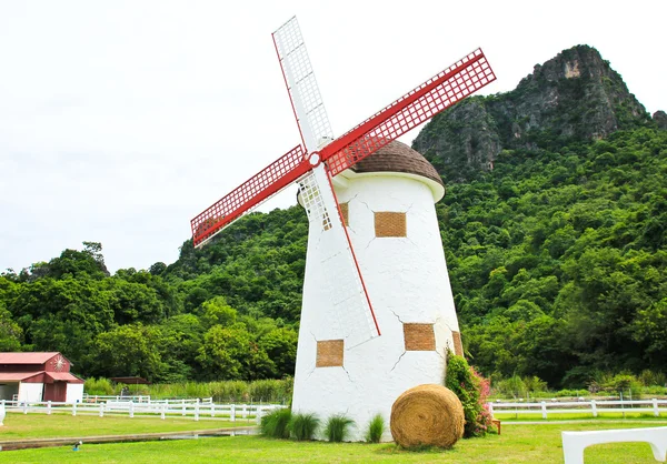 Beautiful windmill landscape in Thailand — Stock Photo, Image