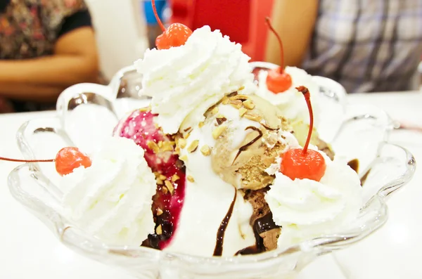 Gelado sundae — Fotografia de Stock