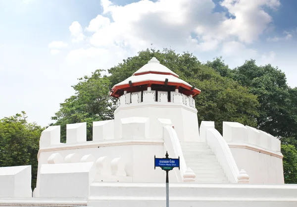 Ancienne forteresse thaïlandaise nommée Pom Maha Kan à Bangkok, Thaïlande — Photo