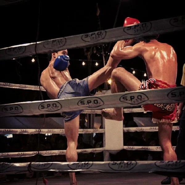 Муай тайський (тайський бокс) — стокове фото