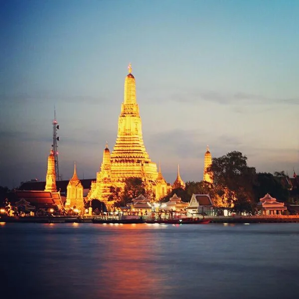 Wat Arun, Bangkok, Tailandia . — Foto de Stock