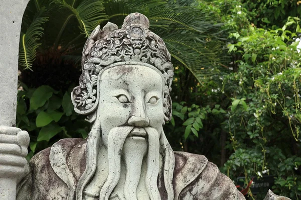 Socha strážce na wat phra kaew, bangkok, Thajsko. — Stock fotografie