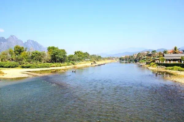 Landscape by the Song River at Vang Vieng, Laos. — Stock Photo, Image