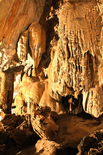 Tum Jung grot in Vang Vieng, Laos. — Stockfoto