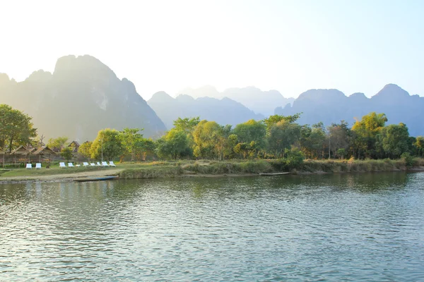 Landscape by the Song River at Vang Vieng, Laos. — Stock Photo, Image