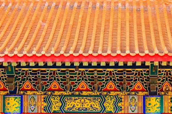 Roof of Chinese Temple, Thailand. — Stock Photo, Image
