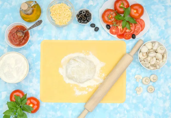 Створення Домашньої Вегетаріанської Піци Крок Кроком Крок Приготування Інгредієнтів Стокове Фото