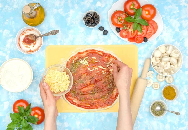 Stap Voor Stap Bereiding Van Zelfgemaakte Vegetarische Pizza Stap Voeg Stockafbeelding