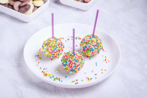 Cake Stick Sprinkled Multi Colored Sprinkles White Plate — Stock Photo, Image