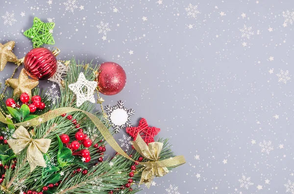 Achtergrond Kerst Nieuwjaar Composities Van Kerstboom Takken Ballen Grijs Met Stockfoto