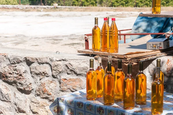 Пляшки Хорватська домашнє вино prosek — стокове фото
