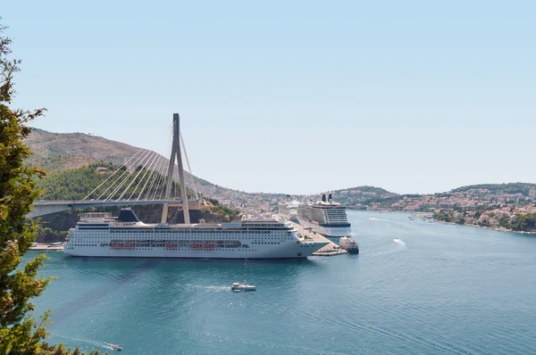 Poort in dubrovnik — Stockfoto