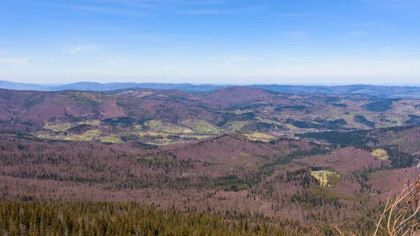 Güney Polonya Daki Batı Beskid Dağları Nın Bahar Manzarası — Stok fotoğraf