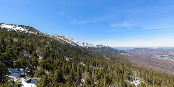 Paesaggio Primaverile Delle Montagne Beskid Occidentali Con Massiccio Babia Gora — Foto Stock