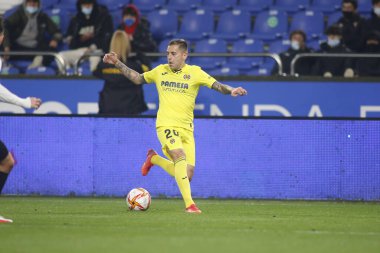 30 Kasım 2021 'de Riazor Stadyumu' nda Victoria CF ile Villarreal arasında oynanan İspanya Kral Kupası maçında bir Coruna-Spain.Ruben Pena maç yapıyor.