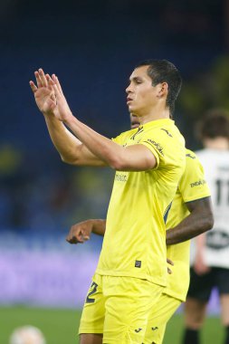 30 Kasım 2021 'de Riazor Stadyumu' nda Victoria CF ile Villarreal arasında oynanan İspanya Kral Kupası maçında bir Coruna-Spaina.Assia Mandi maç yapıyor.