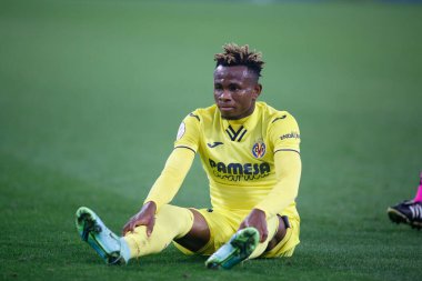 Bir Coruna-İspanya. Samuel Chimerenka Chukwueze, İspanya Kral Kupası 'nın 30 Kasım 2021' de Riazor Stadyumu 'nda Victoria CF ve Villarreal arasında oynanan futbol maçı sırasında hareket halindeydi.
