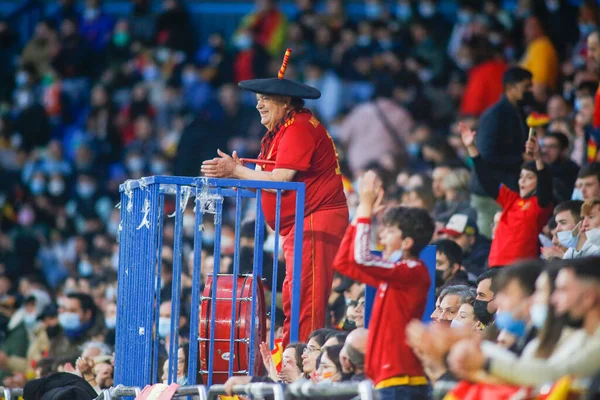 İspanya - İspanya - Manolo, El del bombo, İspanya Milli Takımı için 