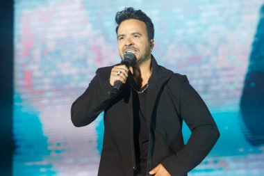 A Coruna,Spain.August 15, 2022. Luis Fonsi, Puerto Rican singer performs on stage during the Maria Pita festivities in A Coruna on Monday, August 15, 2022
