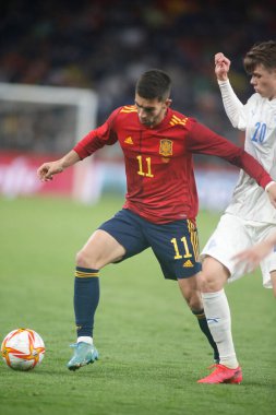 İspanya 'dan Ferran Torres 29 Mart 2022' de İspanya 'nın La Coruna kentinde bulunan Riazor Stadyumu' nda oynanan dostluk karşılaşmasında öne geçti..