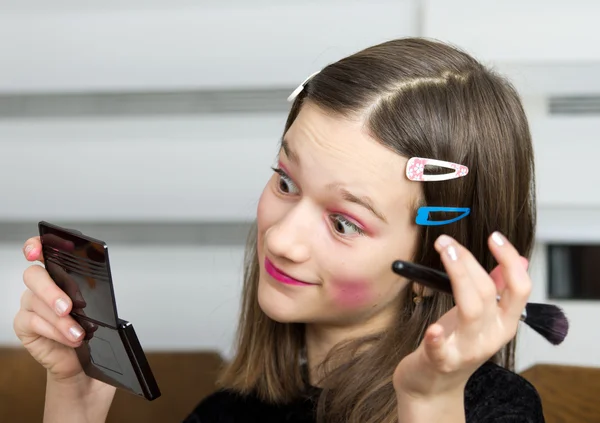 Menina com maquiagem — Fotografia de Stock