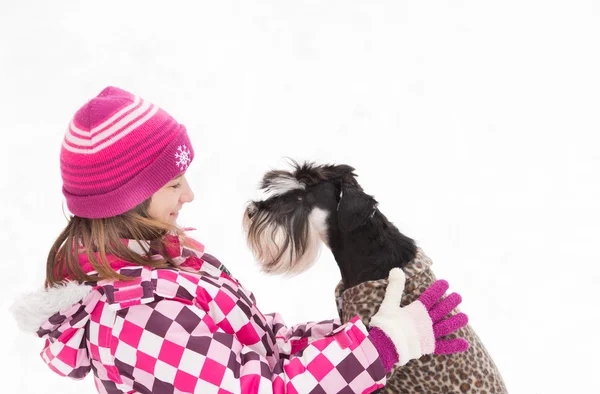 Menina com cão — Fotografia de Stock
