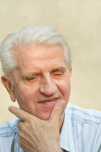 Smiling old man — Stock Photo, Image