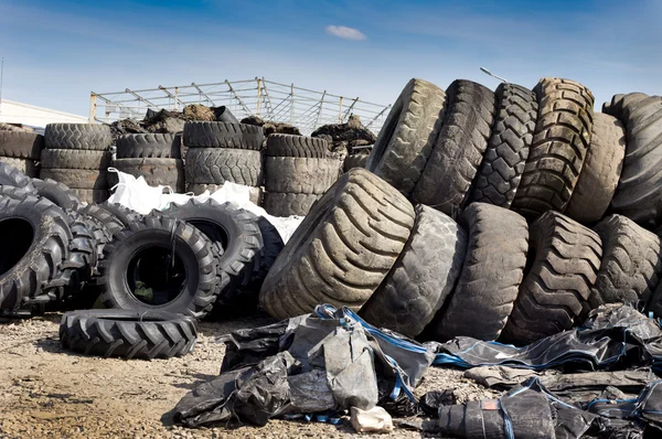 Industria del riciclaggio dei pneumatici — Foto Stock