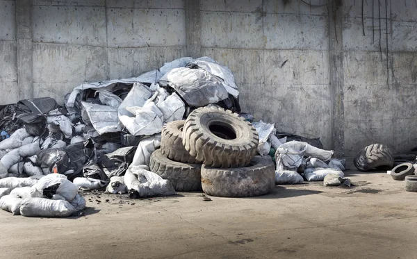 Pneuservis recyklaci průmyslu — Stock fotografie