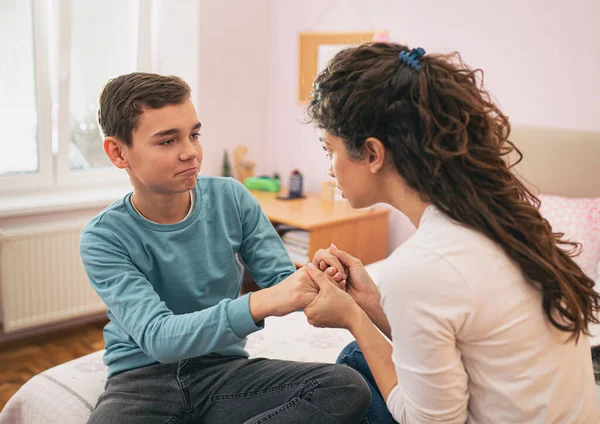 Mother Holding Kid Hands Having Serious Conversation Boy Feels Uncomfortable — Stockfoto