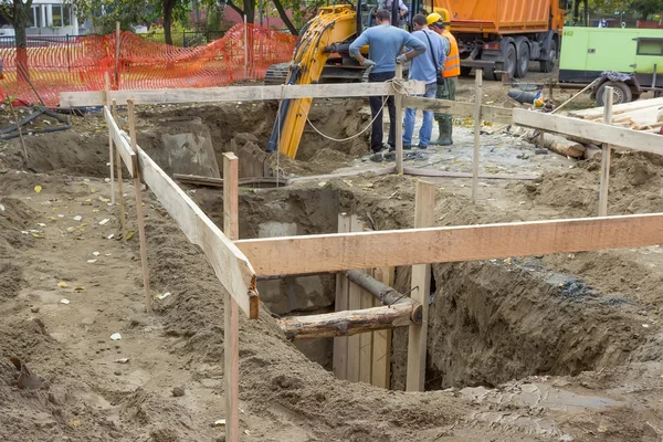 Utility crew works, engineer and surveyors — Stock Photo, Image