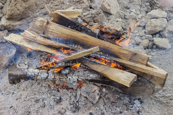 Bonfire on construction site — Stock Photo, Image