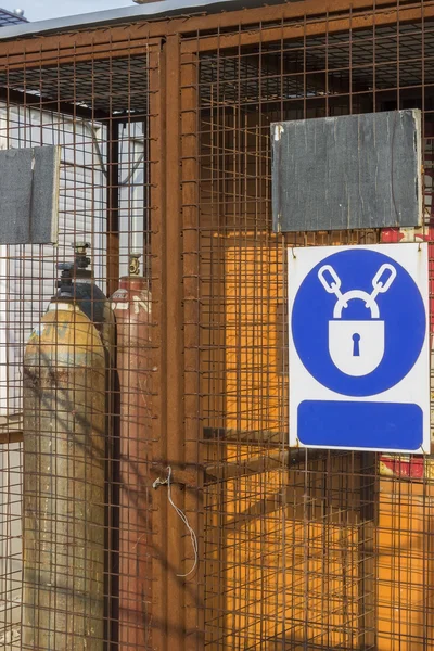 Cage for oxy-acetylene cylinders — Stock Photo, Image