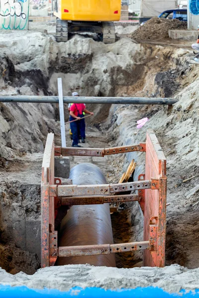 Şçilerin Güvenliği Hendek Kazısı Güvenliği Için Çelik Siper Kutusu Stok Fotoğraf