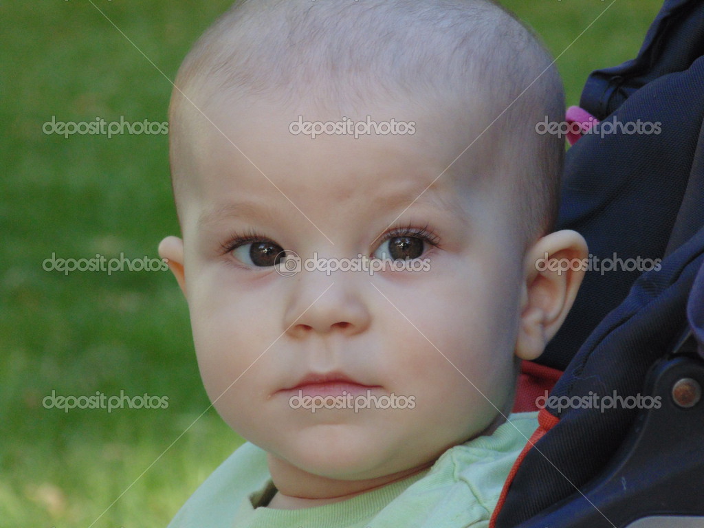 Baby boys with green eyes Beautiful baby boy with green eyes. — Stock
