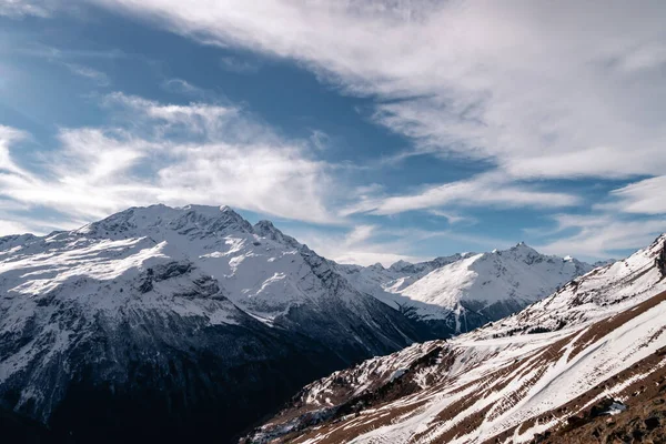 Білий Великий Кавказький Хребет Сонячний День Перед Супером Вид Висоти — стокове фото