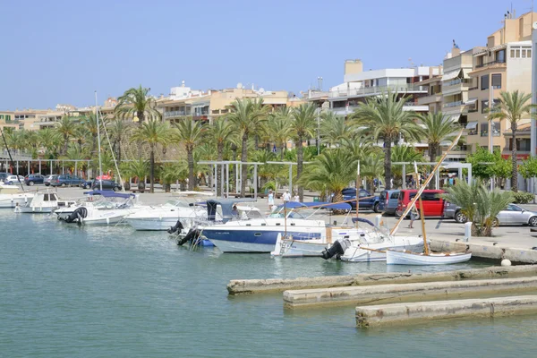 Vista en Port de Alcudia, Mallorca — Foto de Stock