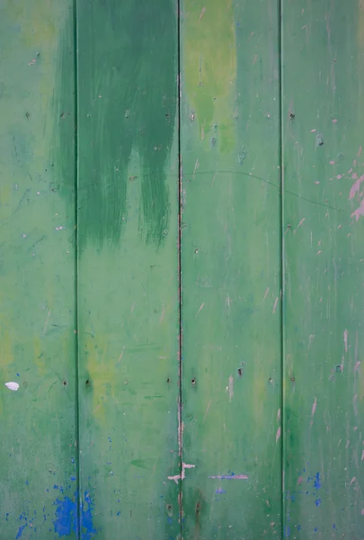 Puerta verde con manchas — Foto de Stock