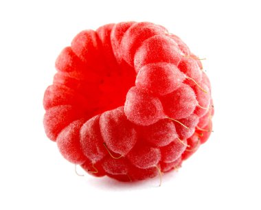 Olgun ahududu, beyaz arka planda izole edilir. Tam kırpma yolu.