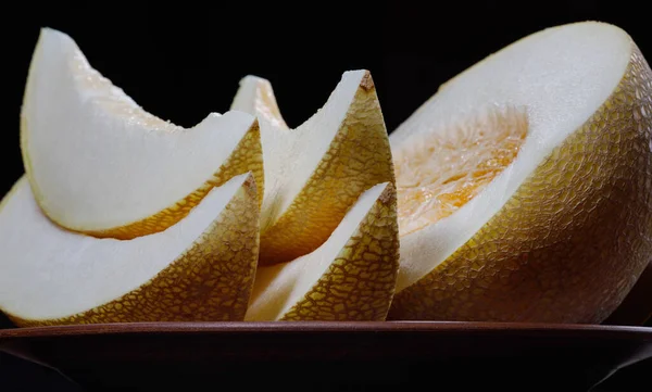 Slice Ripe Melon Half Melon Lie Plate — Stok fotoğraf