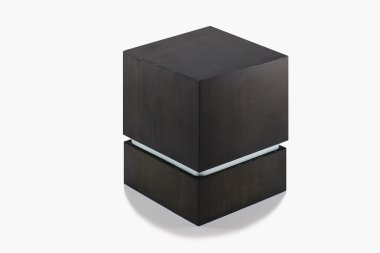 koyu kahverengi ahşap kutu