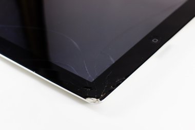 kırık bir köşe ile iPad