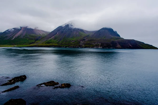 Icelandic Fjord Ocean Covered Mountains Borgarfjordur Eystri Eastern Iceland — Stockfoto