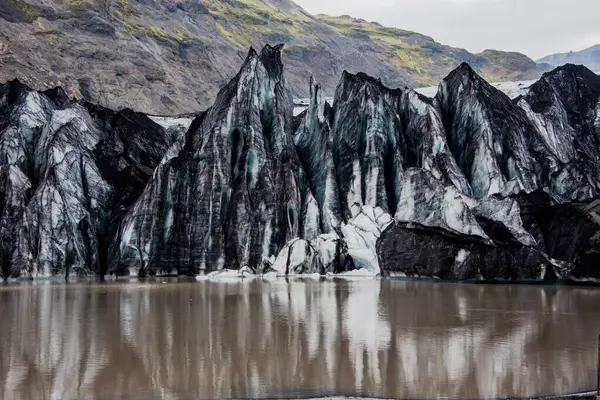 Geleira Solheimajokull Coberta Fuligem Erupções Anteriores Com Lago Glacial Descendo — Fotografia de Stock