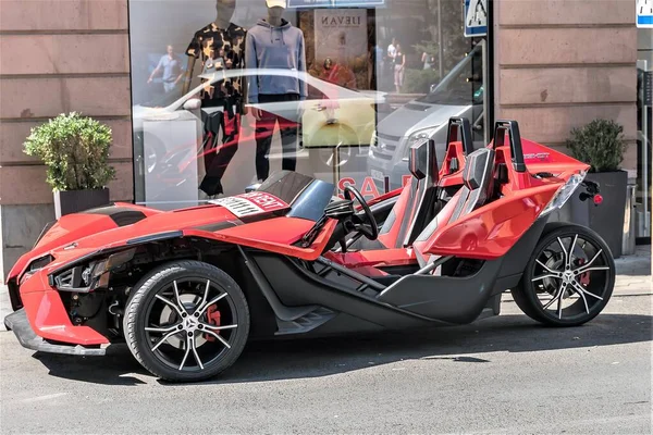 Arménie Erevan Septembre 2021 Une Voiture Intéressante Pour Les Touristes — Photo