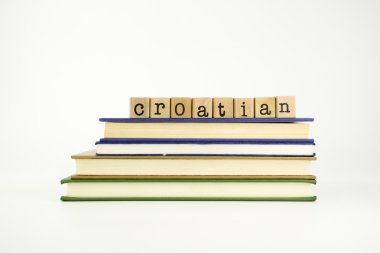 Hırvatça dil kelime ahşap pullar ve kitaplar