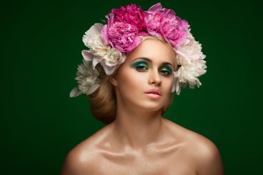 ? pions.female karşısında eautiful kız